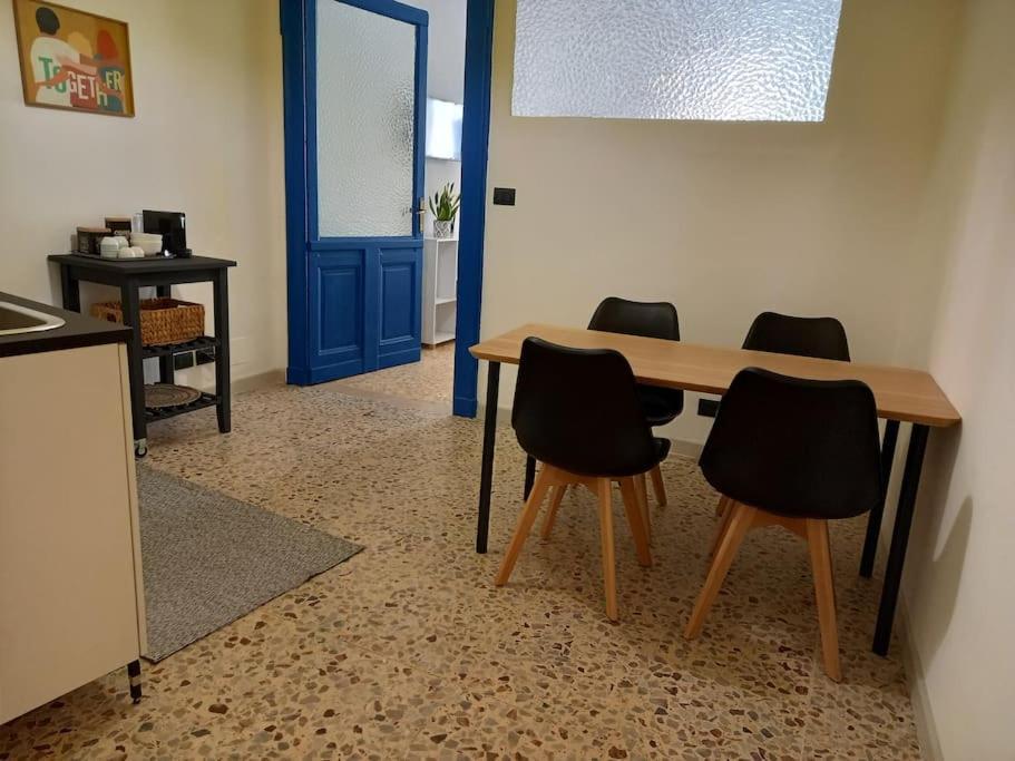 Appartamento Luminoso Casa Dael Турин Экстерьер фото